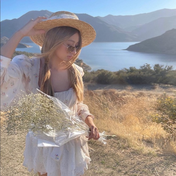 Meet your Posher, Karen - Picture 12 of 12